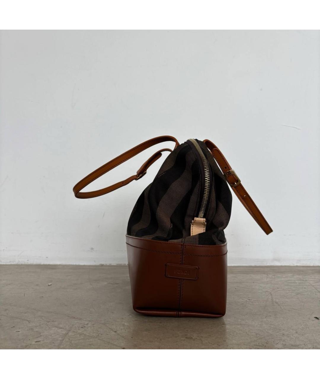 FENDI Коричневая кожаная сумка тоут, фото 2