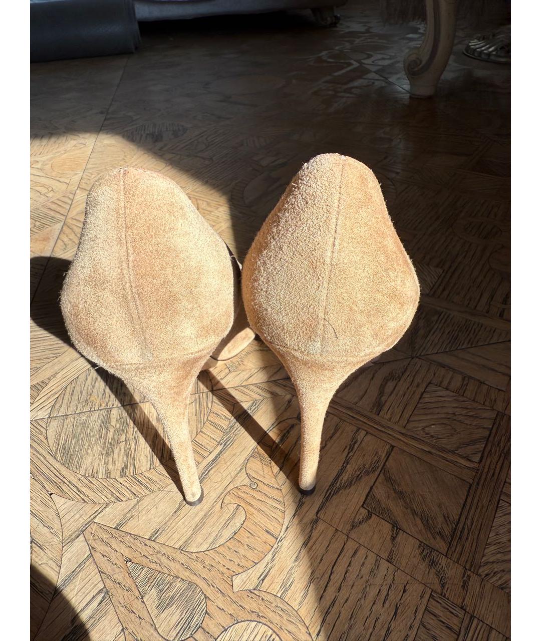 GIANVITO ROSSI Бежевые замшевые босоножки, фото 4