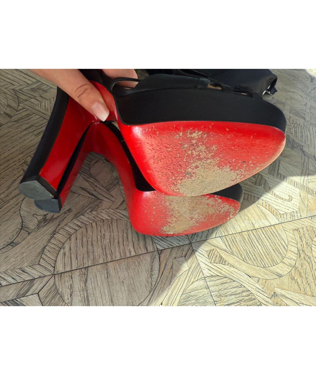 CHRISTIAN LOUBOUTIN Черные босоножки, фото 5