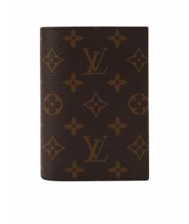 LOUIS VUITTON Обложка/футляр
