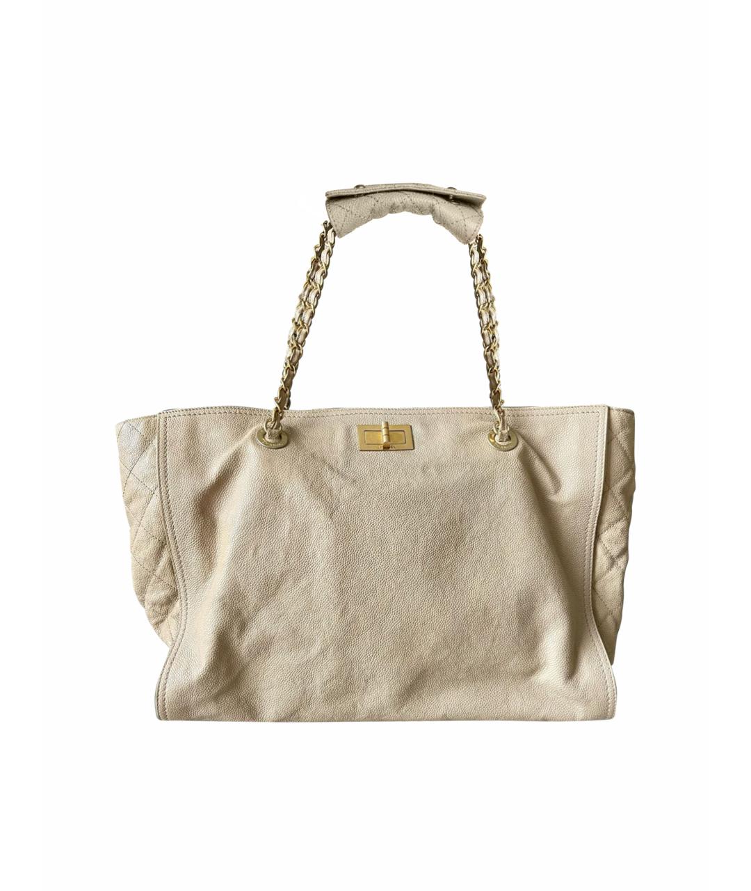 CHANEL Бежевая кожаная сумка тоут, фото 1