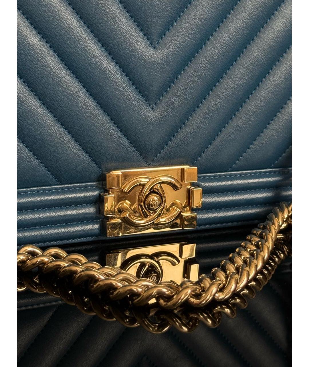 CHANEL Темно-синяя кожаная сумка через плечо, фото 6