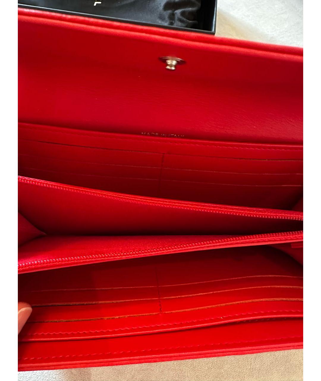 CHANEL Коралловый кожаный кошелек, фото 3