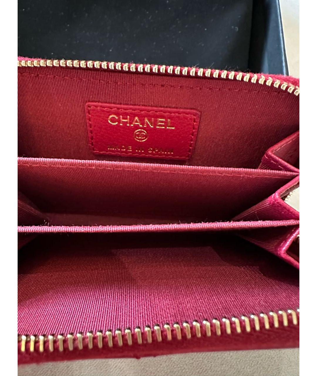 CHANEL Красный кожаный кардхолдер, фото 2