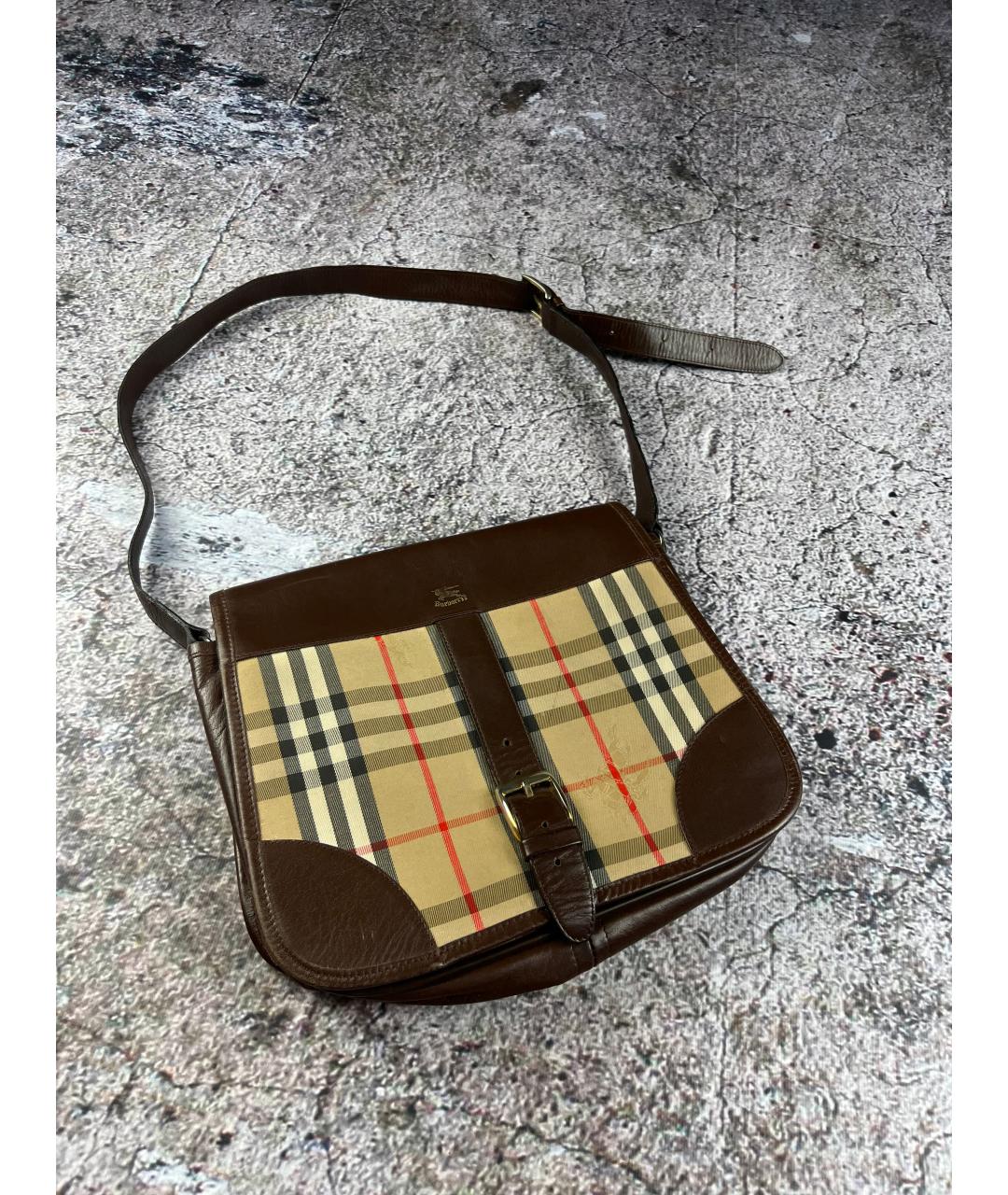 BURBERRY Кожаная сумка через плечо, фото 2