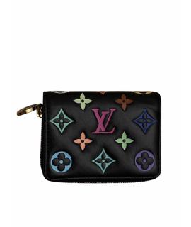 LOUIS VUITTON Кошелек