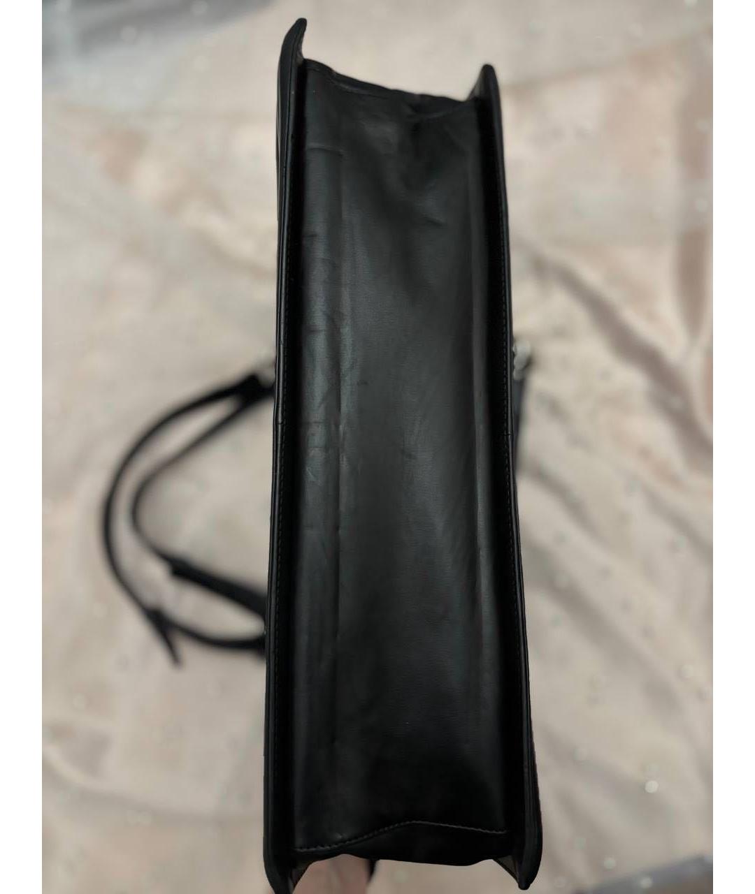 CHANEL Черная кожаная сумка тоут, фото 5