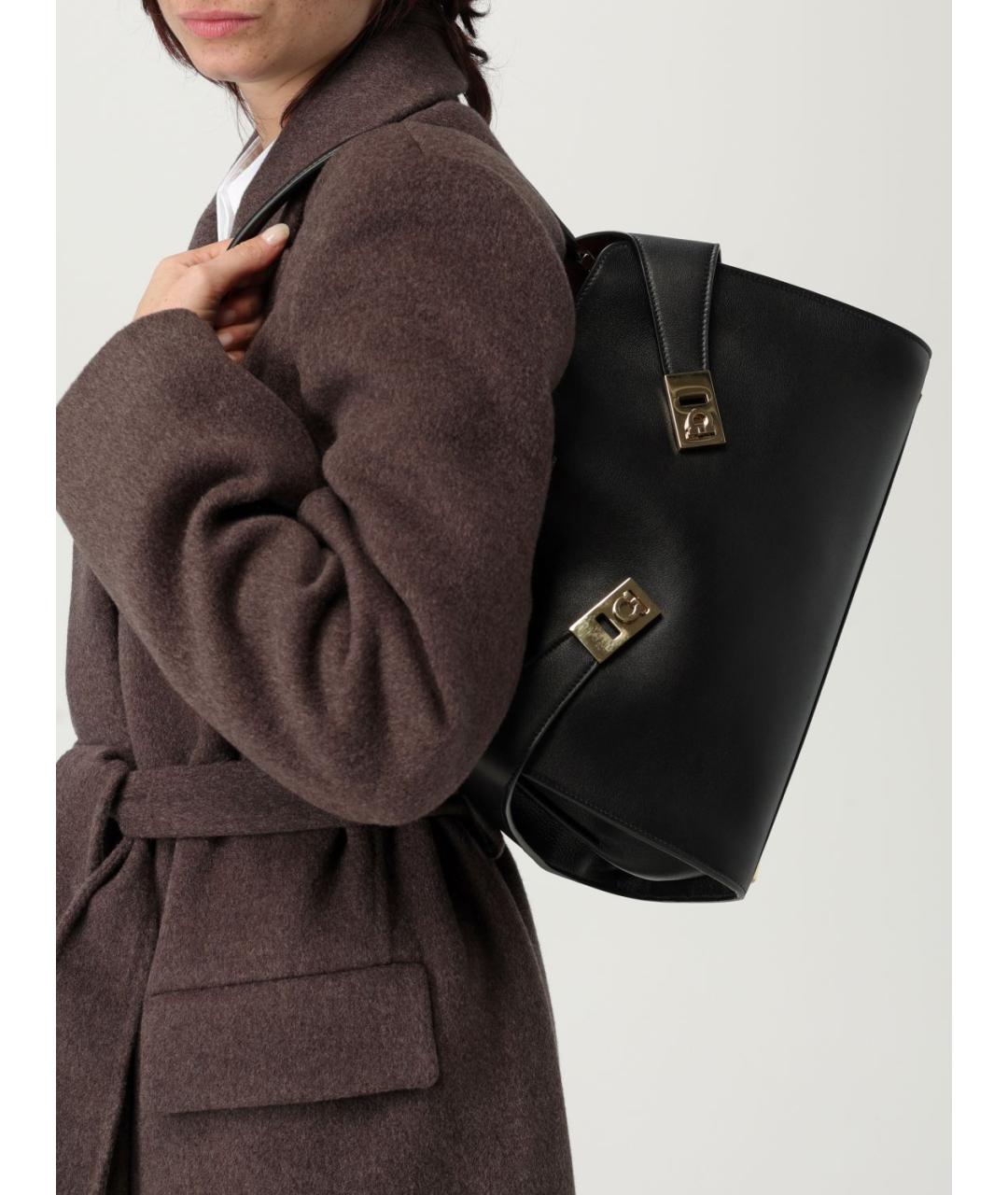 FERRAGAMO Черная кожаная сумка тоут, фото 2