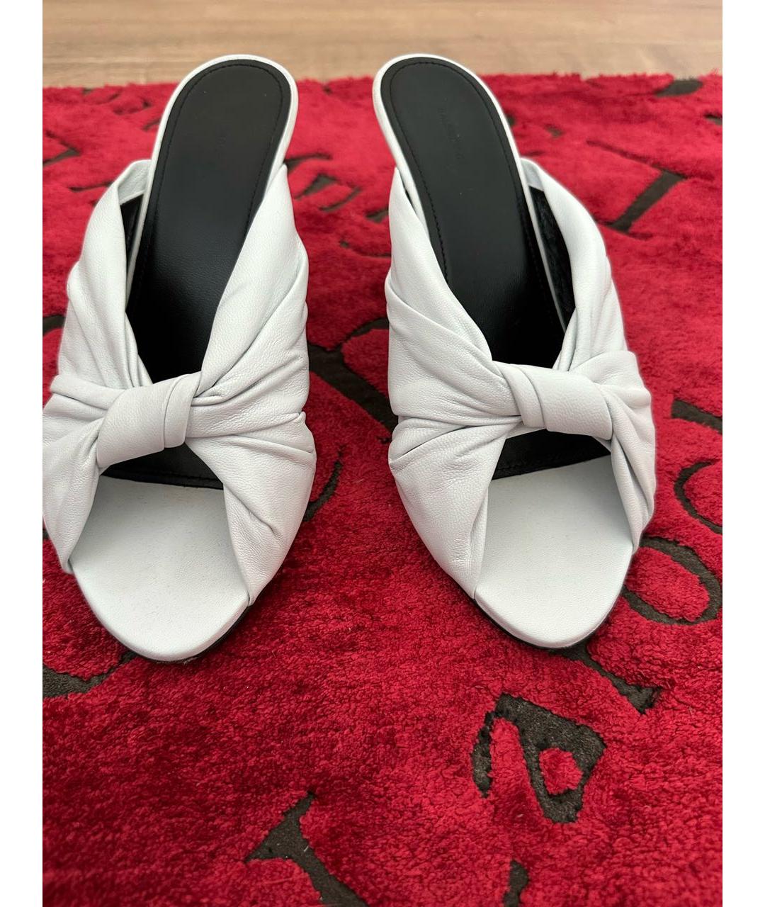 BALENCIAGA Белые кожаные мюли, фото 2