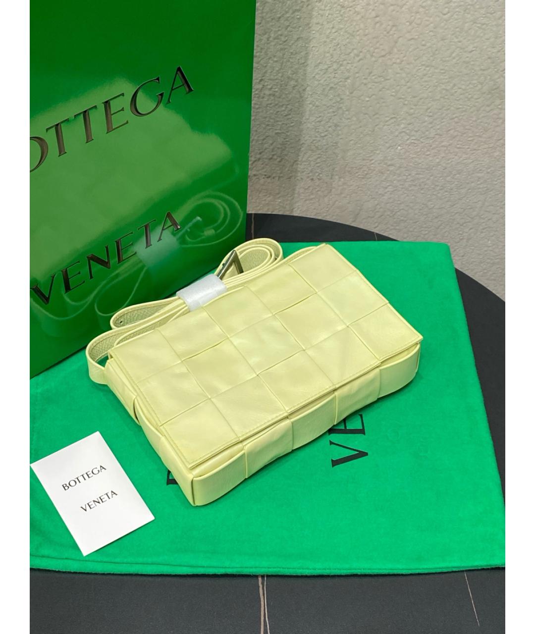 BOTTEGA VENETA Зеленая кожаная сумка тоут, фото 6