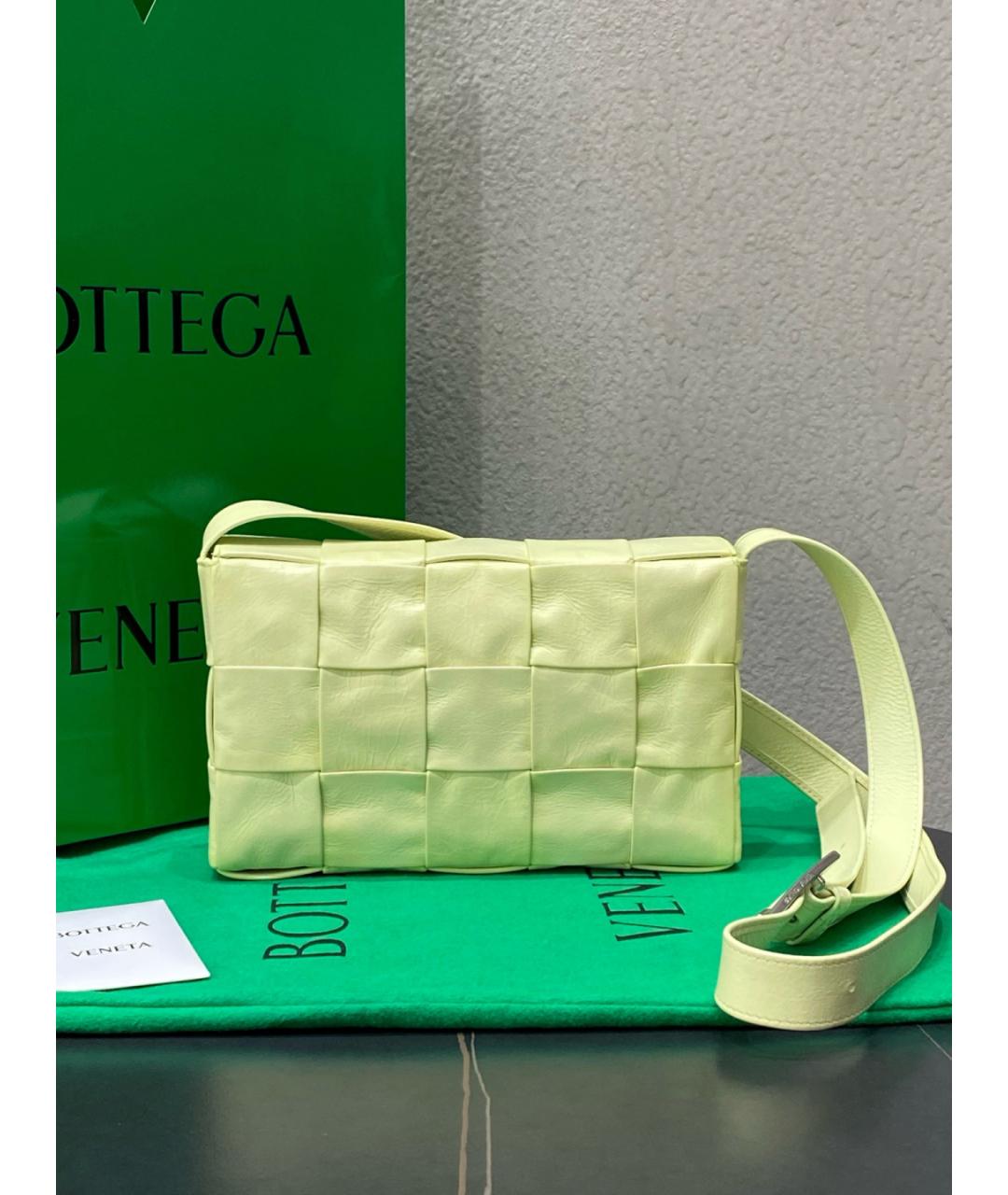 BOTTEGA VENETA Зеленая кожаная сумка тоут, фото 2