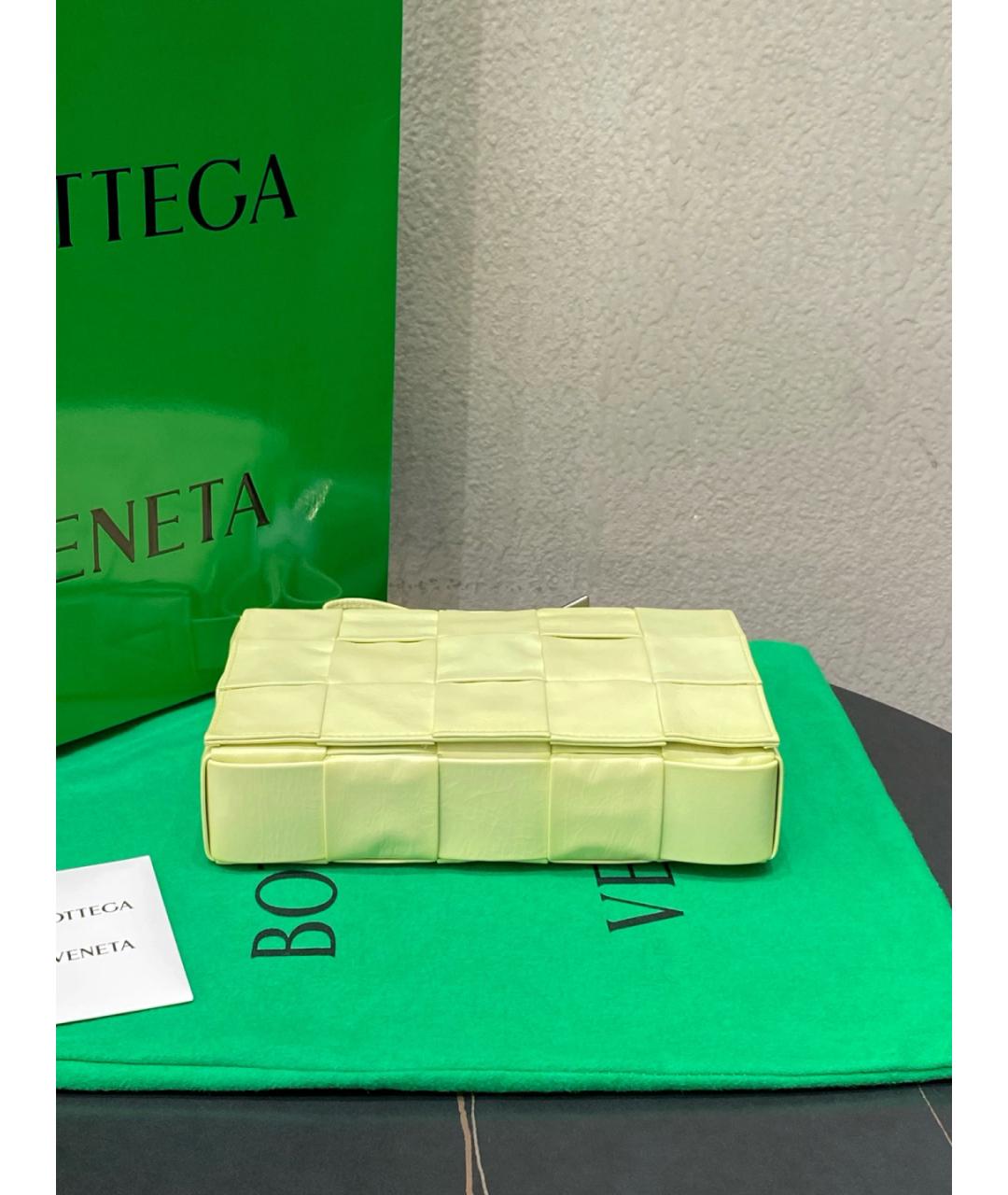 BOTTEGA VENETA Зеленая кожаная сумка тоут, фото 7