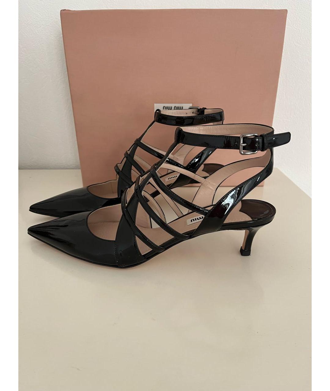 MIU MIU Черные босоножки из лакированной кожи, фото 8