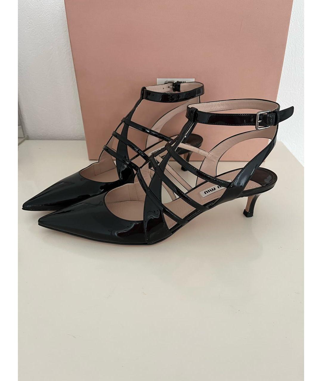MIU MIU Черные босоножки из лакированной кожи, фото 7