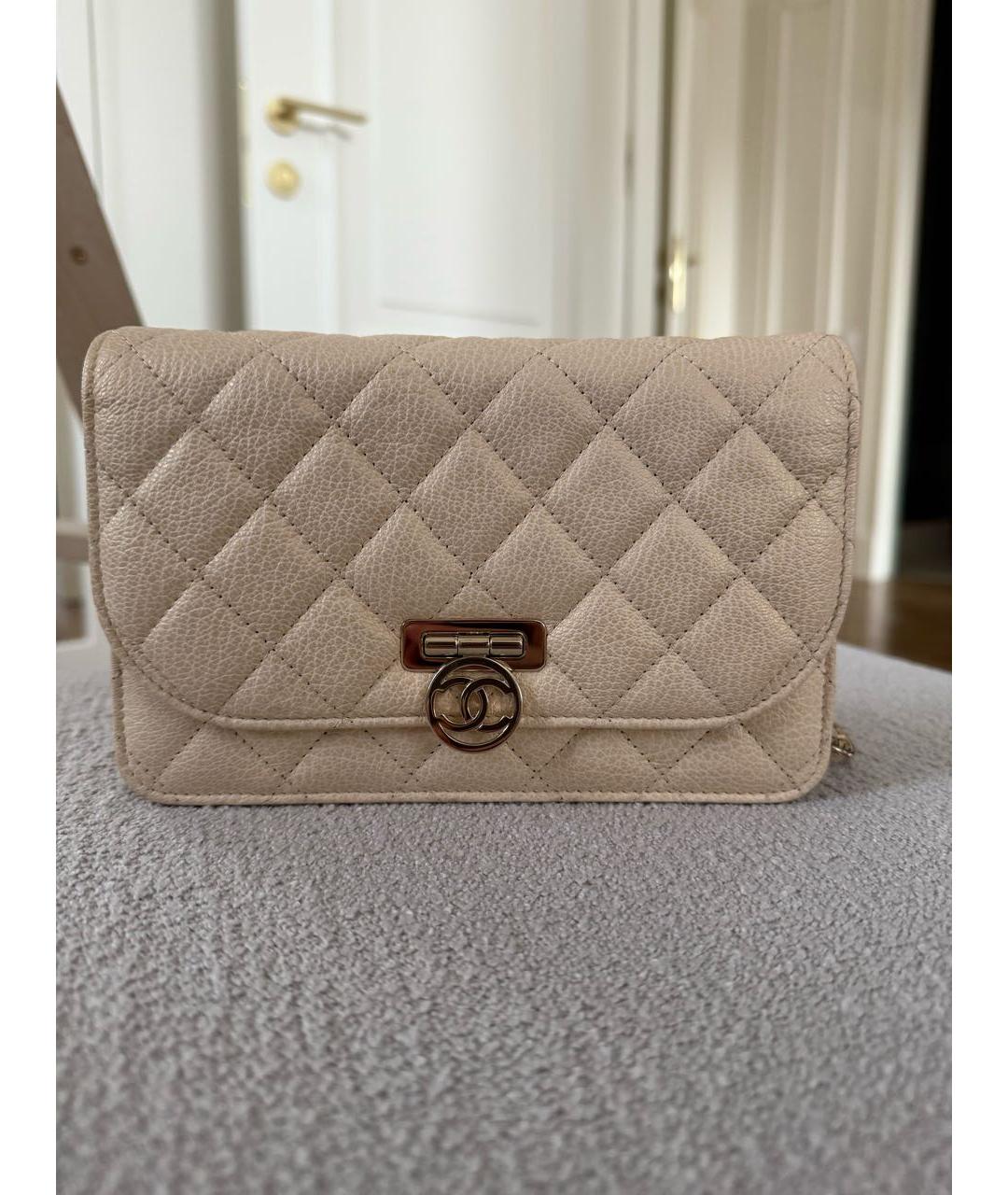 CHANEL Белая кожаная сумка через плечо, фото 6