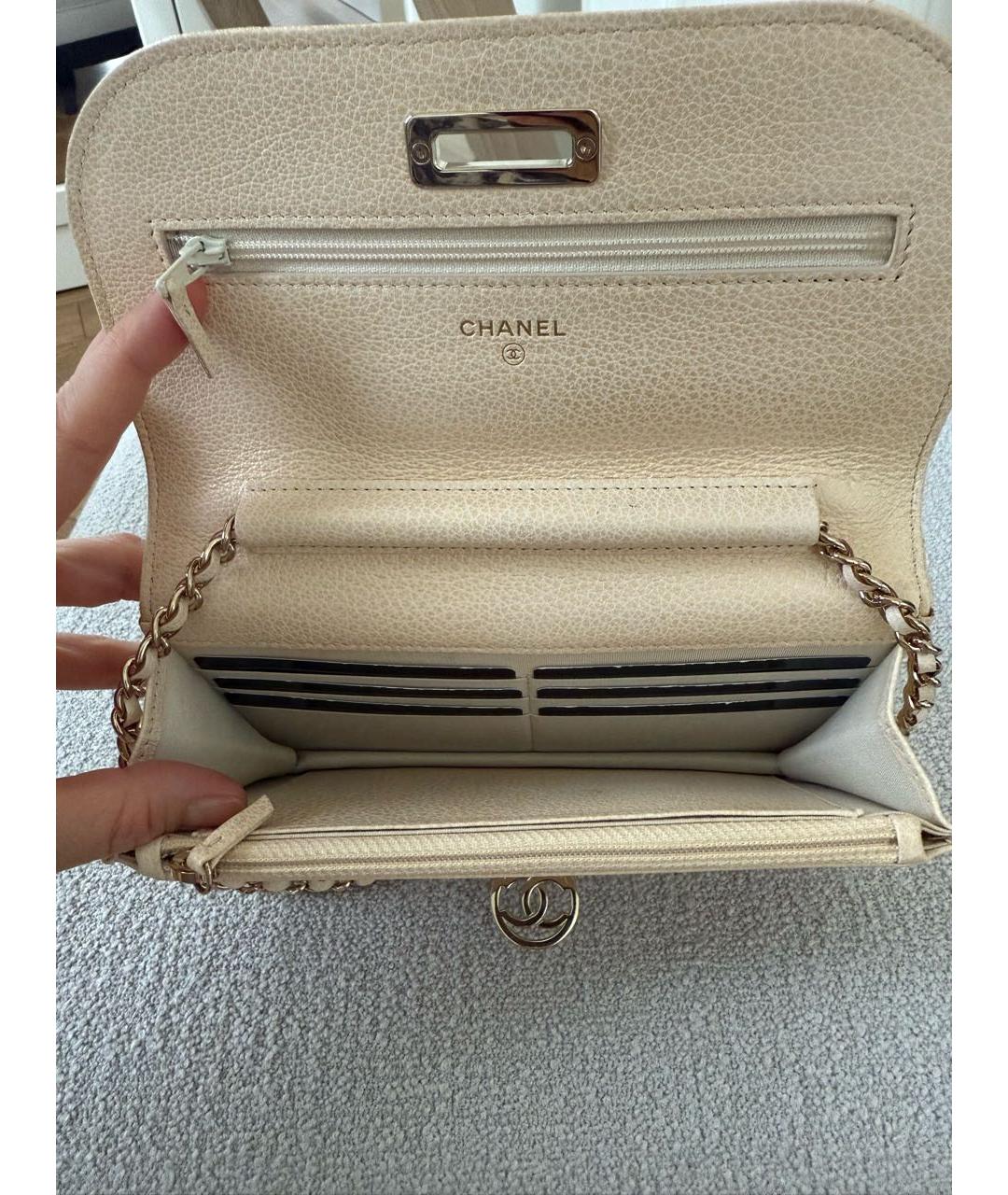 CHANEL Белая кожаная сумка через плечо, фото 4