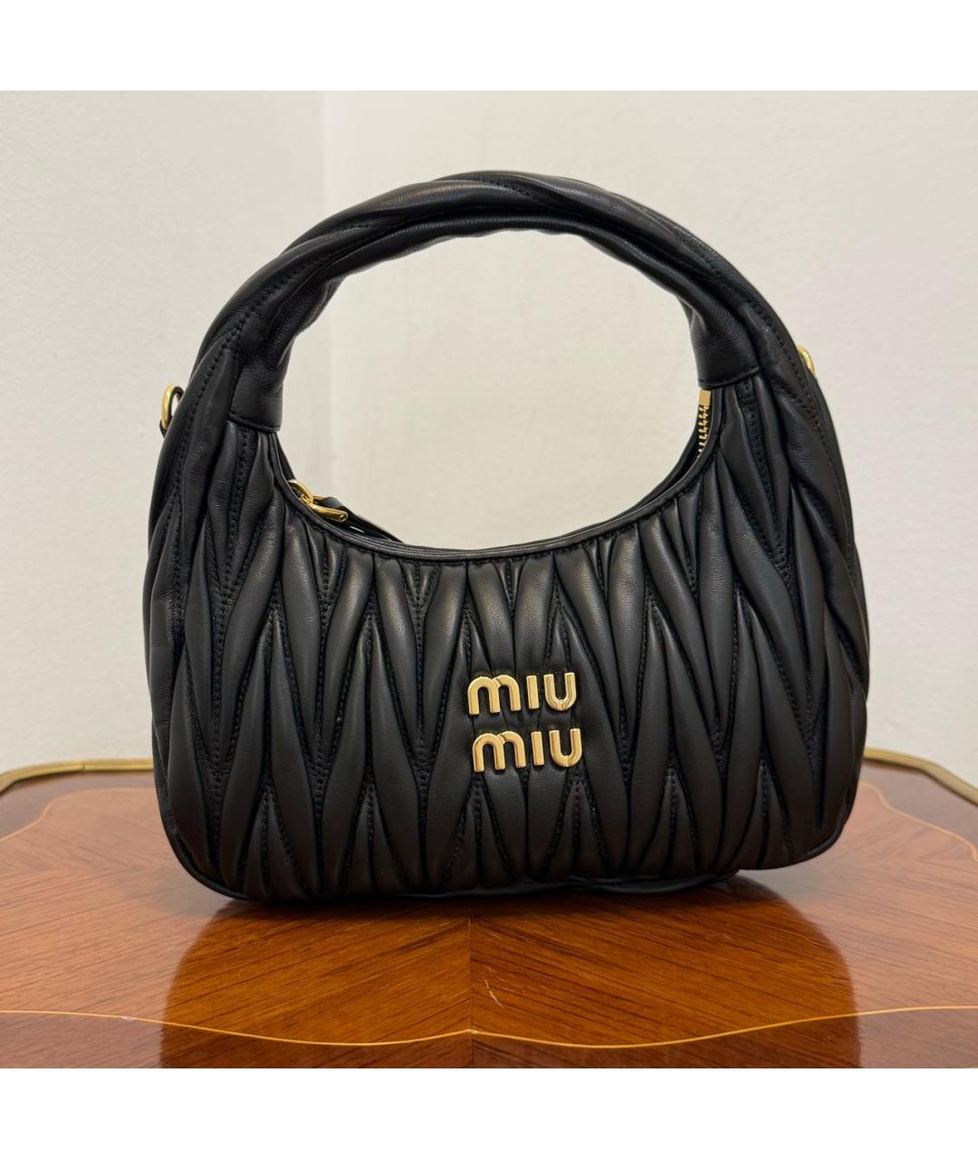 MIU MIU Черная кожаная сумка с короткими ручками, фото 6
