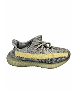ADIDAS YEEZY Низкие кроссовки / кеды