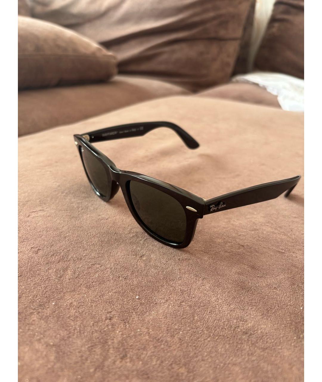 RAY BAN Черные пластиковые солнцезащитные очки, фото 2