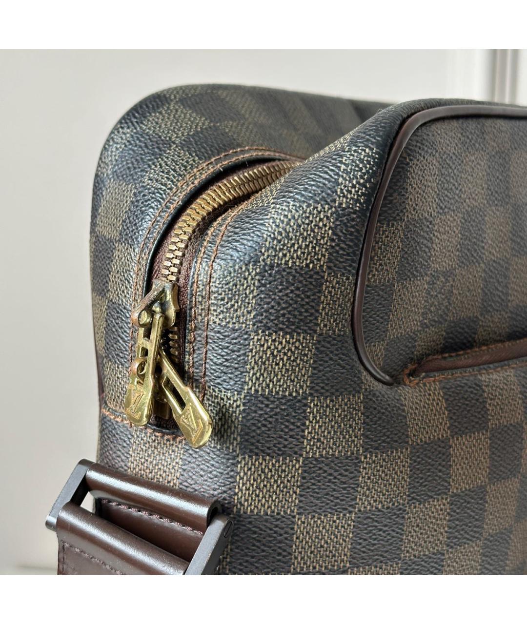 LOUIS VUITTON Коричневая кожаная сумка на плечо, фото 7