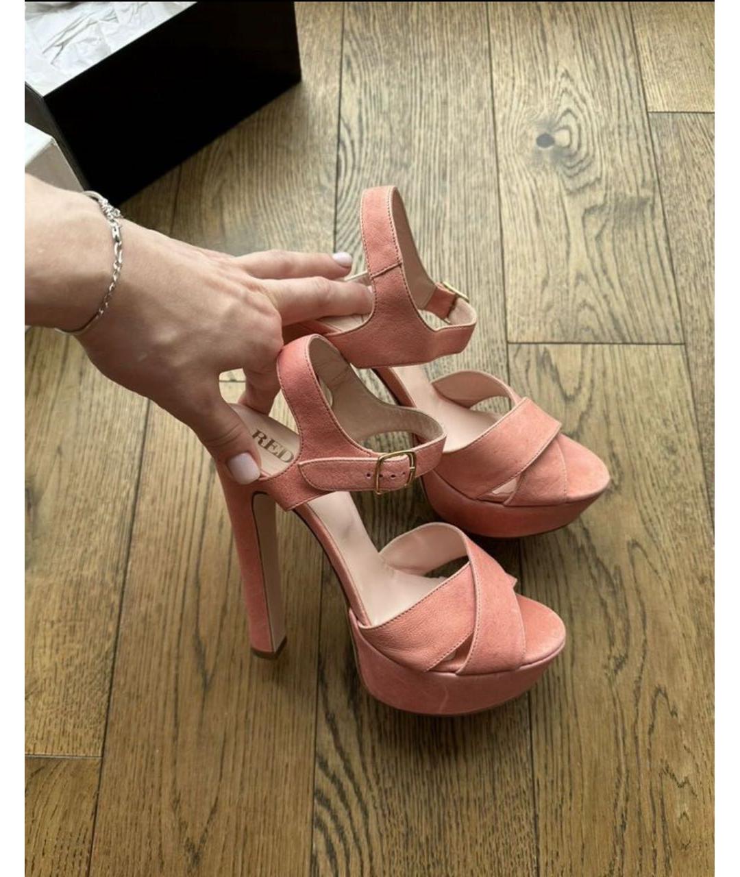 RED VALENTINO Коралловые кожаные босоножки, фото 2