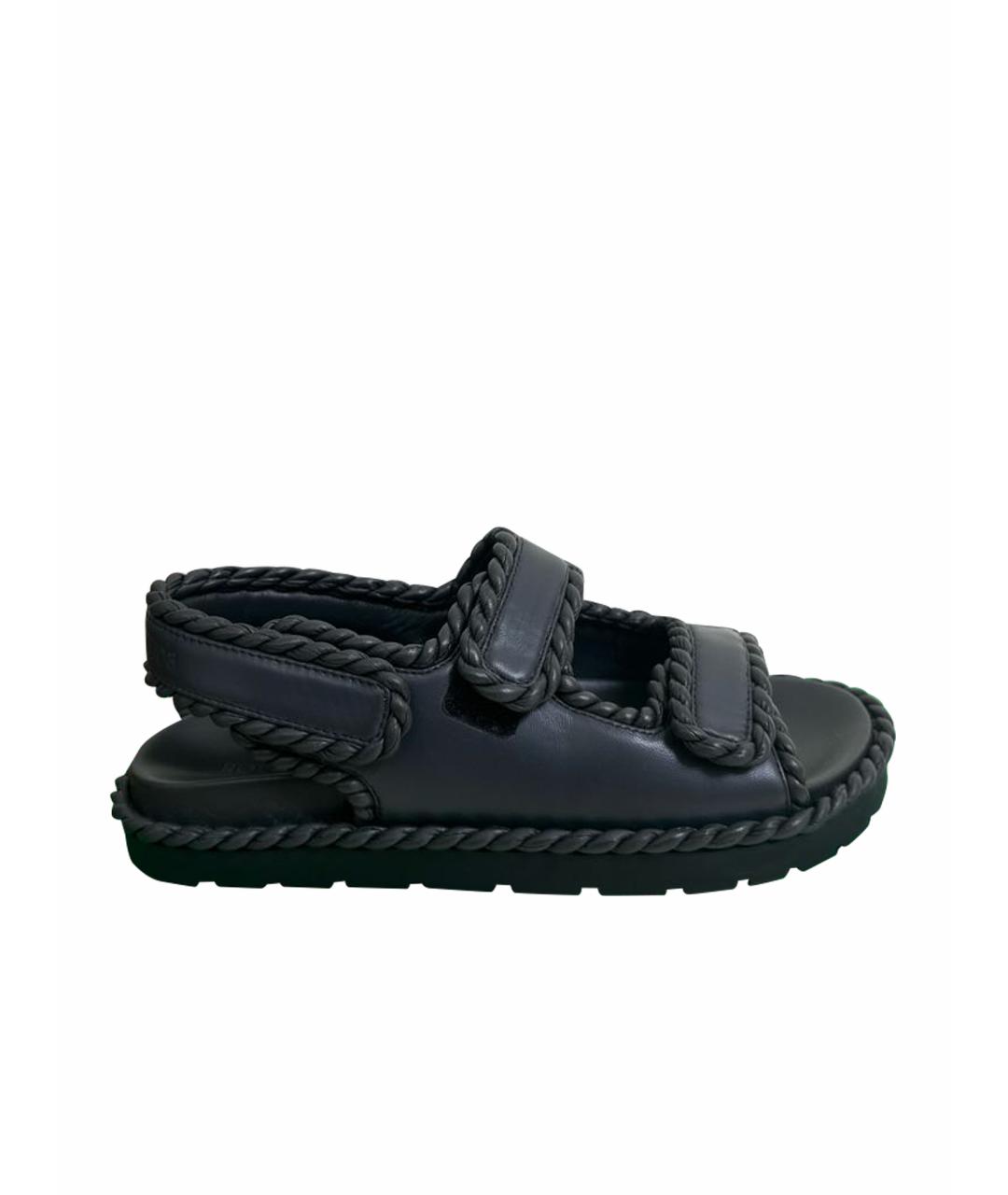 BOTTEGA VENETA Антрацитовые кожаные сандалии, фото 1