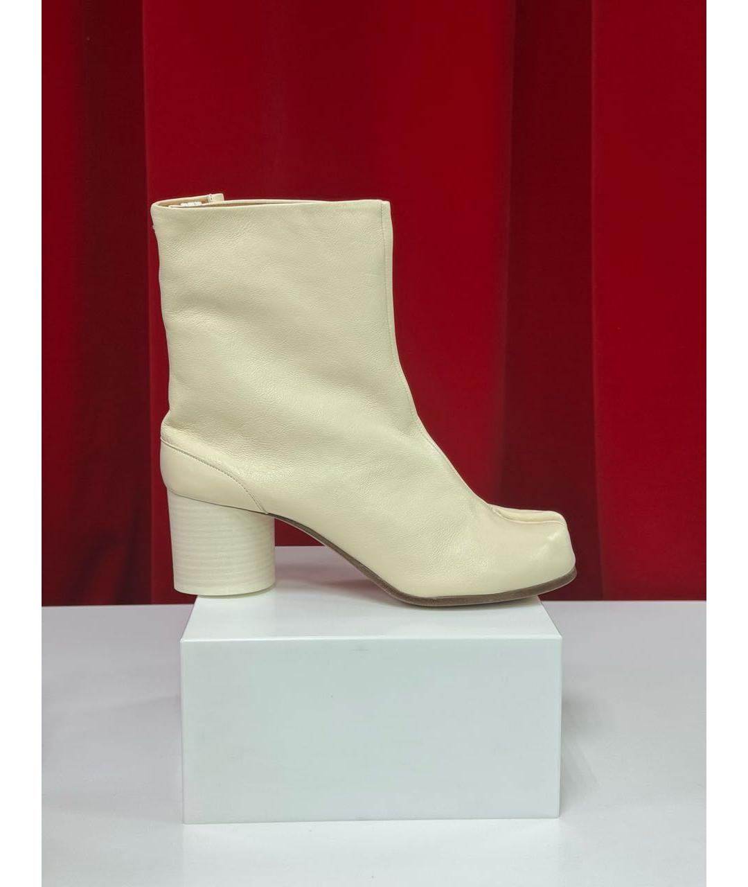 MAISON MARGIELA Бежевые кожаные сапоги, фото 6
