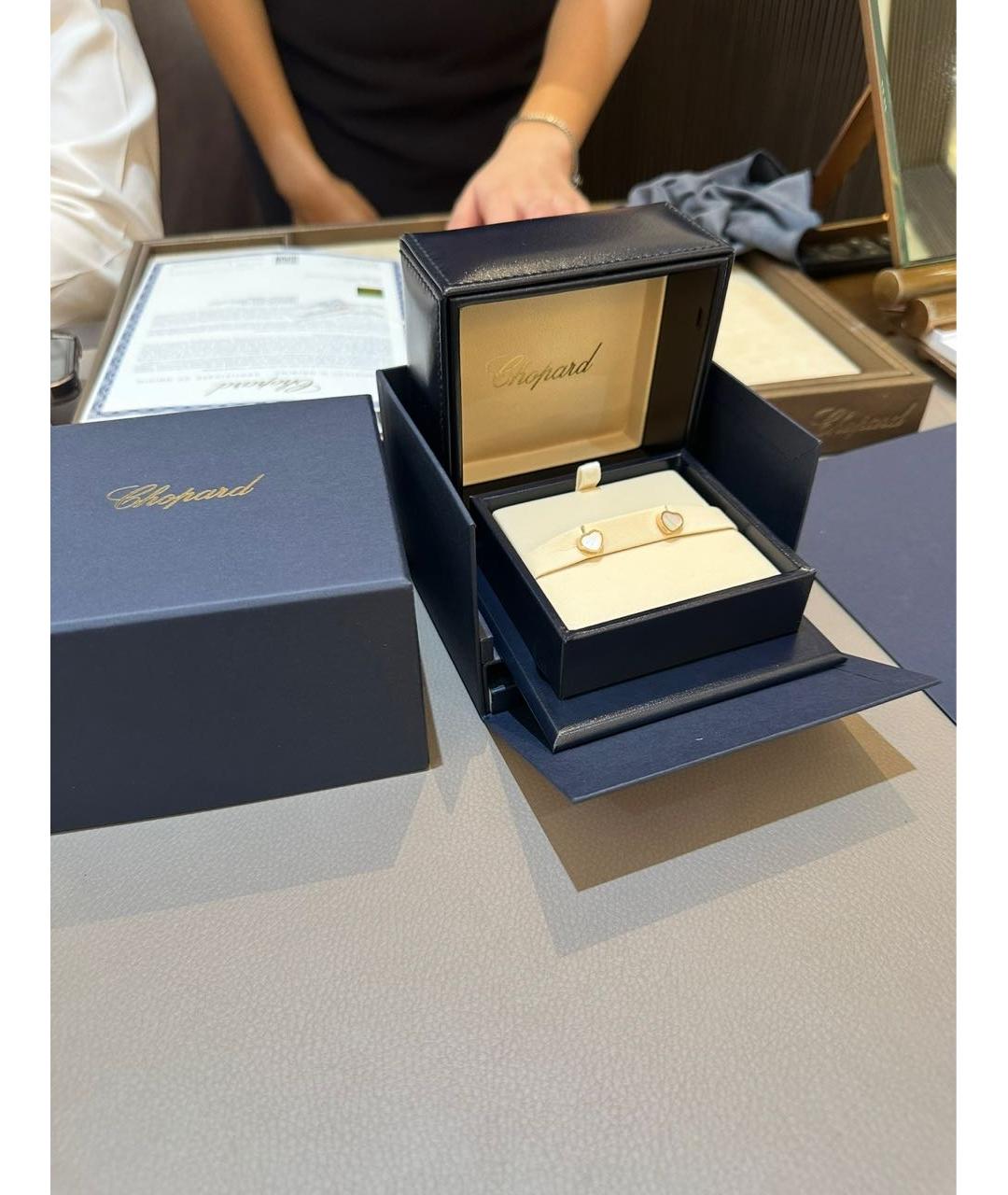CHOPARD Белые серьги из розового золота, фото 2
