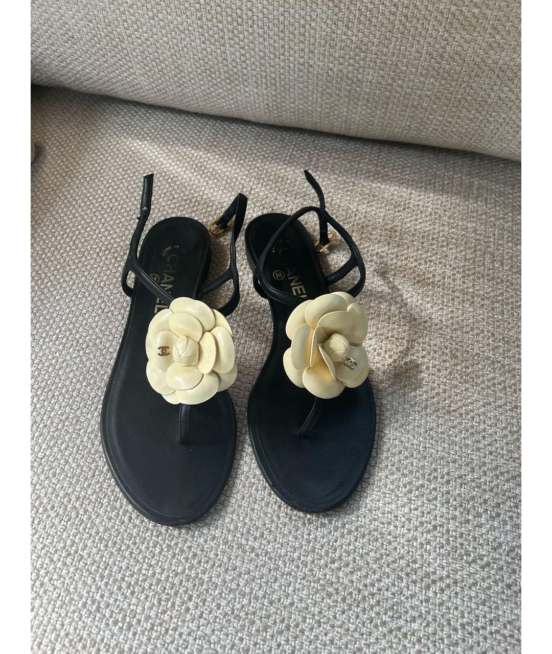 CHANEL Черные кожаные сандалии, фото 2