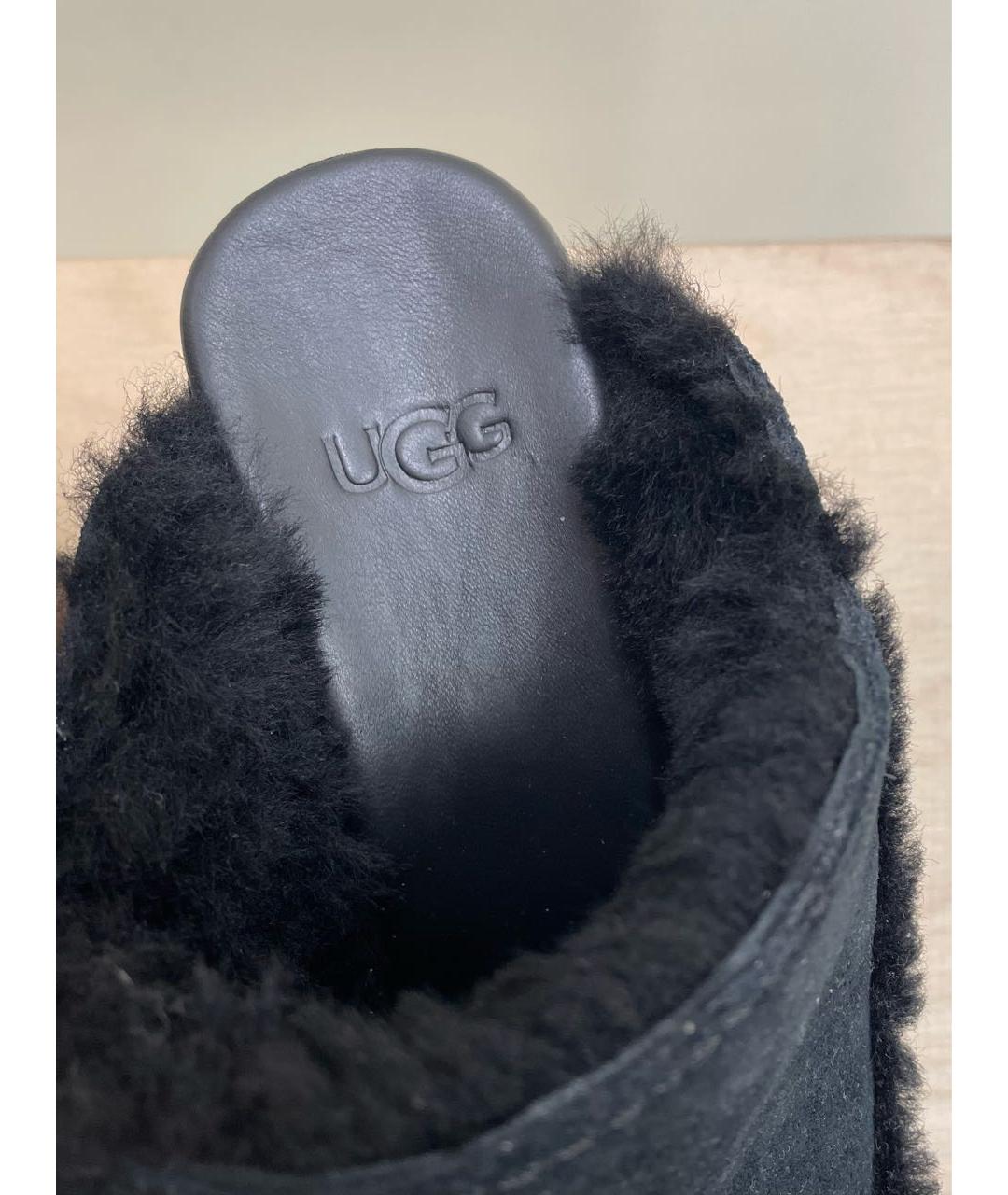 UGG AUSTRALIA Черные замшевые сабо, фото 7