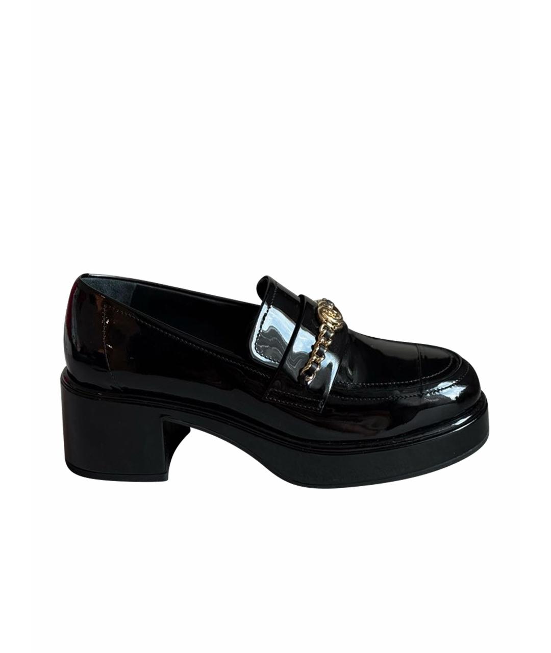 CHANEL Черные лоферы из лакированной кожи, фото 1
