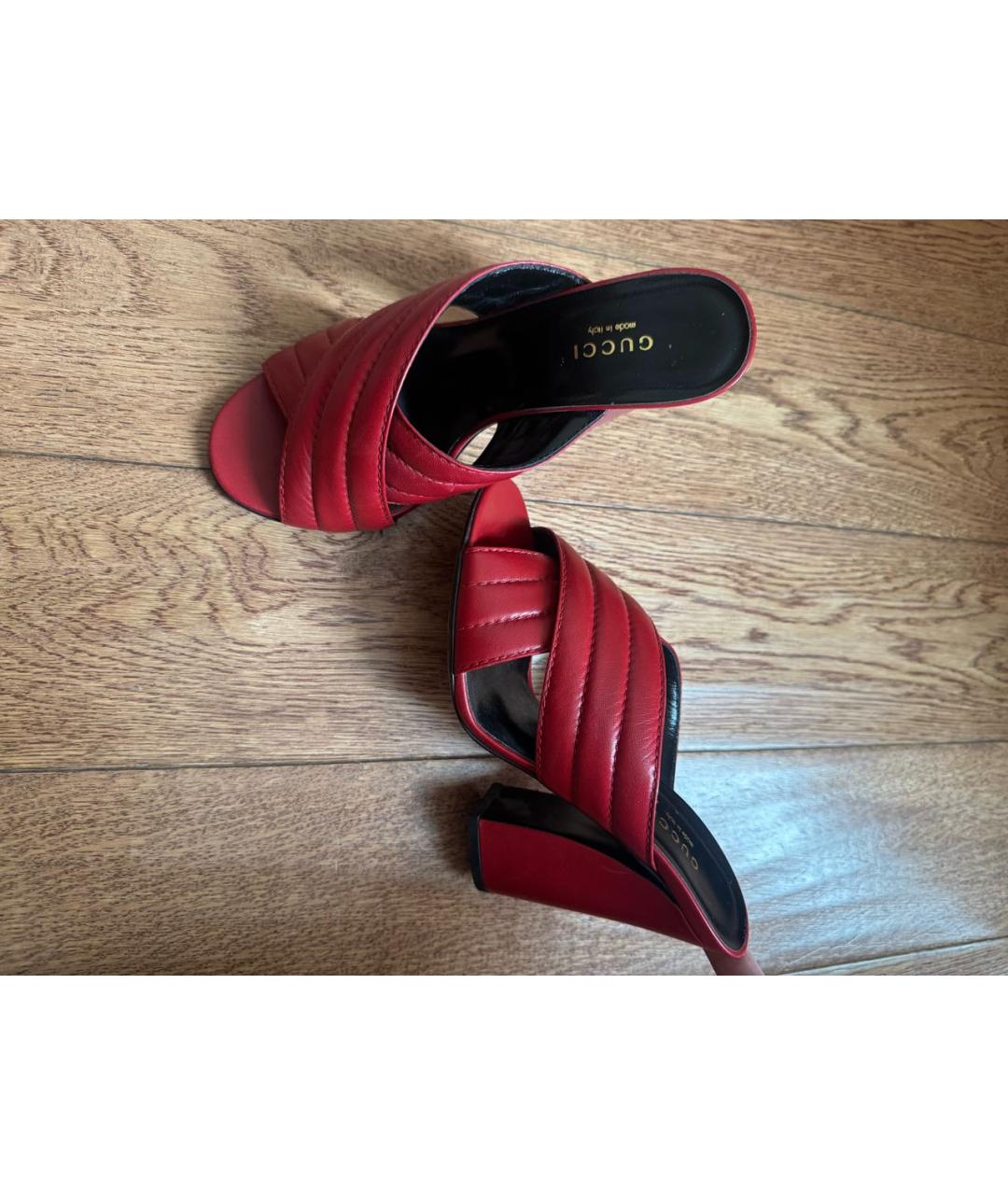 GUCCI Красные кожаные мюли, фото 3