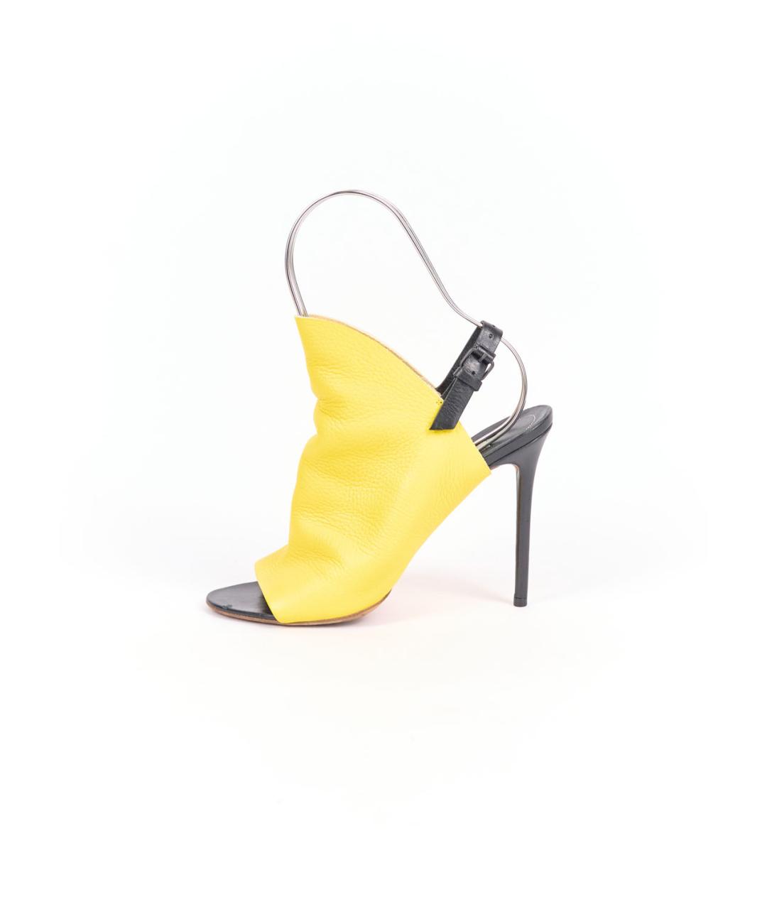BALENCIAGA Желтые кожаные босоножки, фото 6