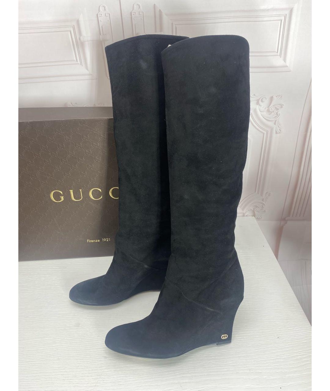 GUCCI Черные замшевые сапоги, фото 5