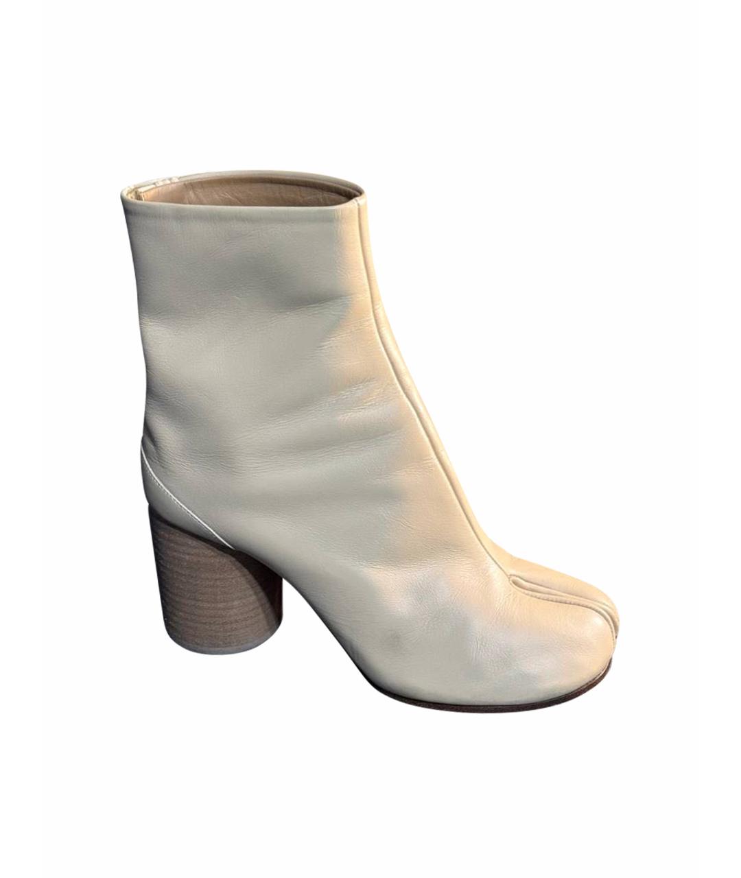 MAISON MARGIELA Бежевые ботильоны из лакированной кожи, фото 1