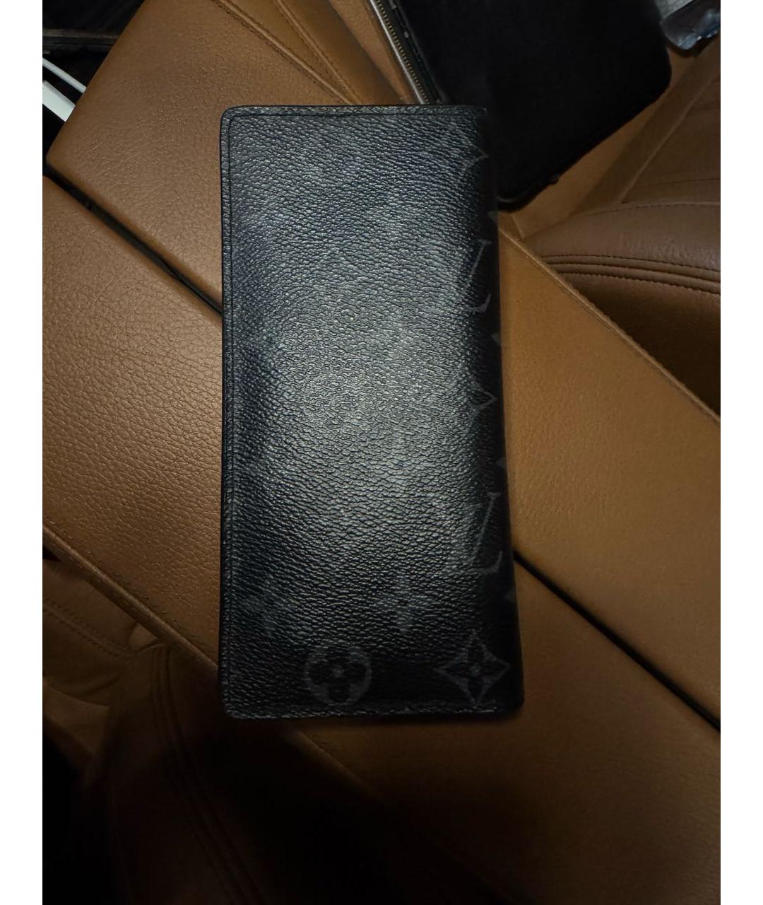 LOUIS VUITTON Черный кожаный кошелек, фото 2