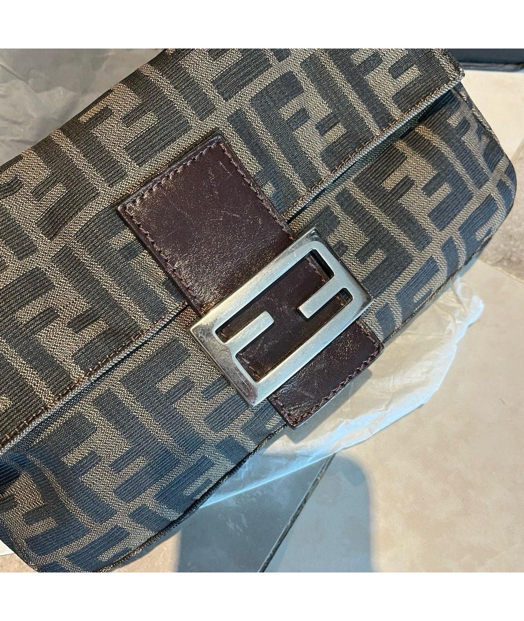 FENDI Коричневая тканевая сумка с короткими ручками, фото 5