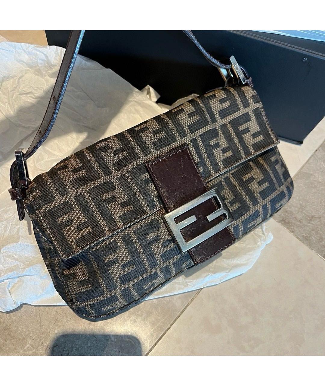 FENDI Коричневая тканевая сумка с короткими ручками, фото 2