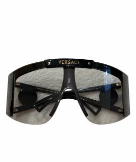 VERSACE Солнцезащитные очки