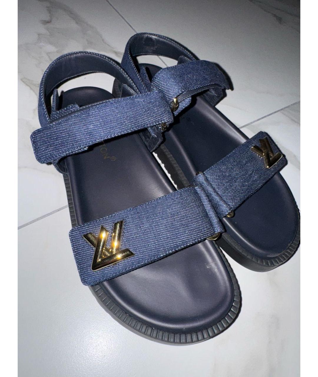 LOUIS VUITTON Темно-синие сандалии из экзотической кожи, фото 3