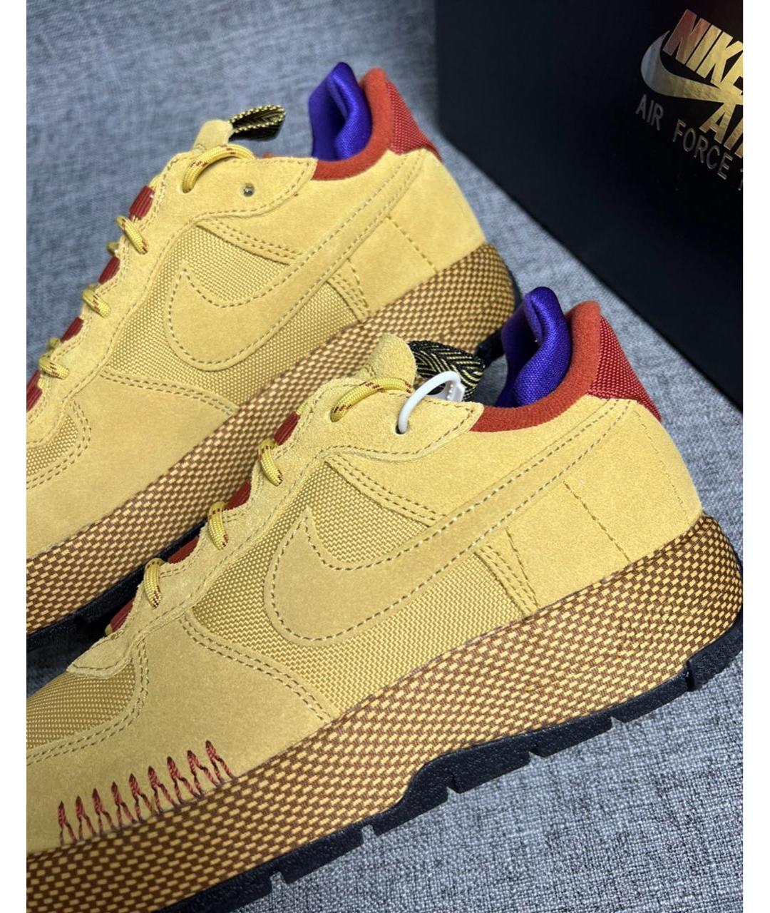 NIKE Горчичные замшевые низкие кроссовки / кеды, фото 6
