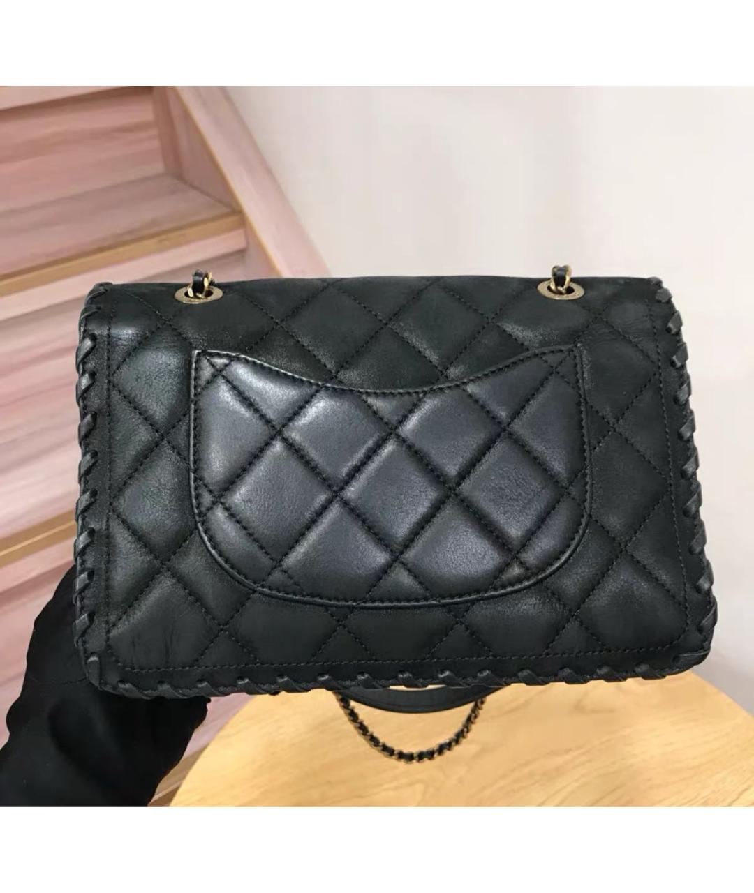 CHANEL Черная кожаная сумка через плечо, фото 3