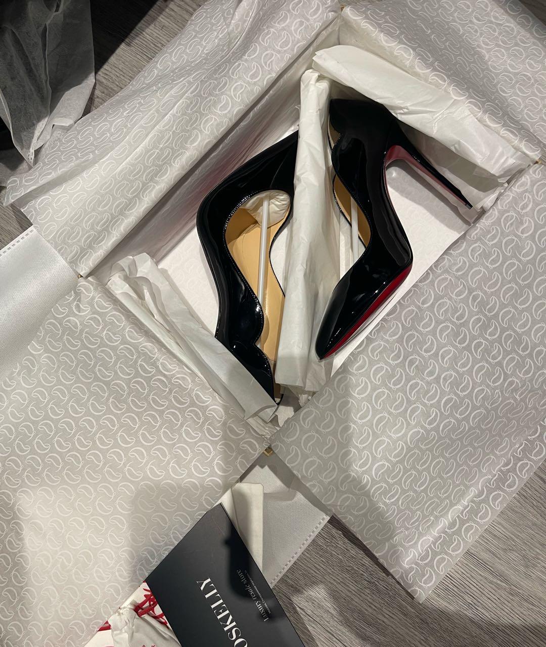 CHRISTIAN LOUBOUTIN Черные туфли из лакированной кожи, фото 4