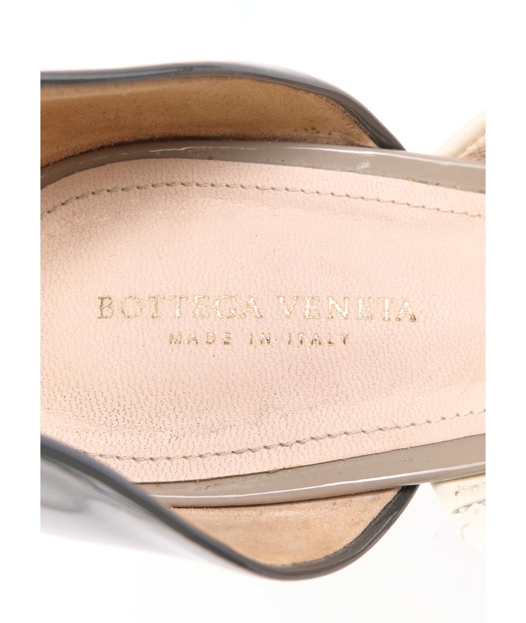 BOTTEGA VENETA Серые туфли из лакированной кожи, фото 5