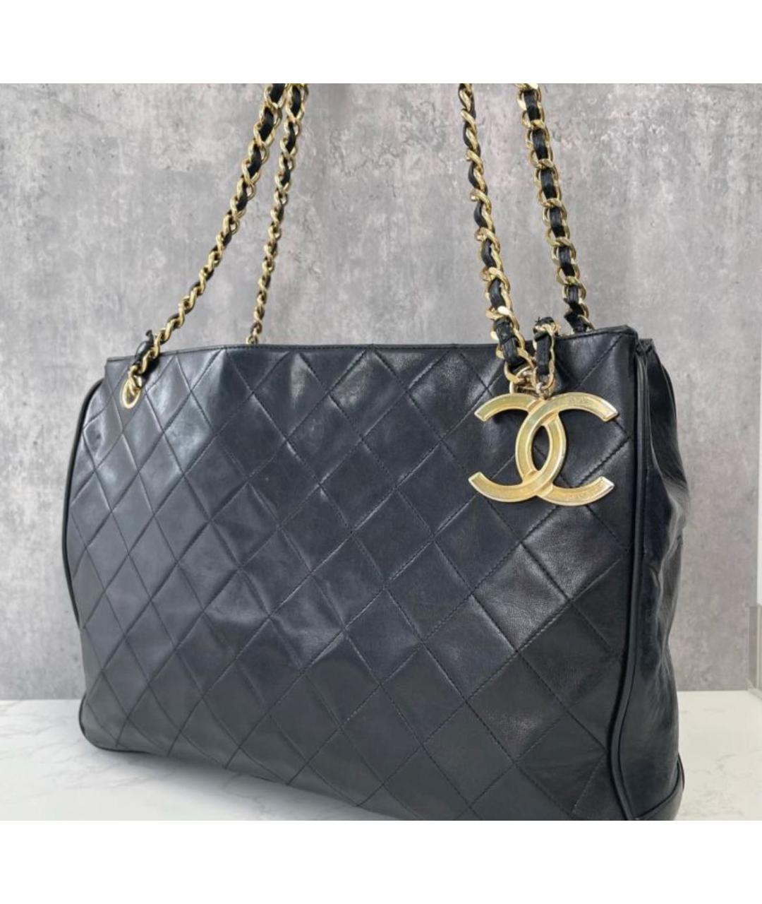 CHANEL Черная кожаная сумка с короткими ручками, фото 3