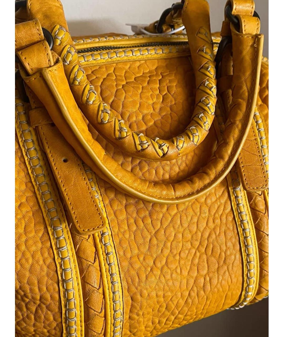 BOTTEGA VENETA Оранжевая кожаная сумка с короткими ручками, фото 2