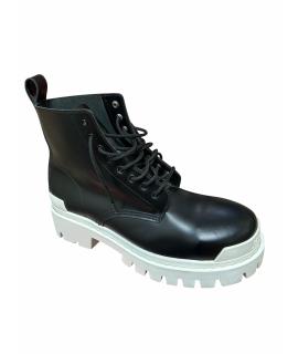 BALENCIAGA Высокие ботинки