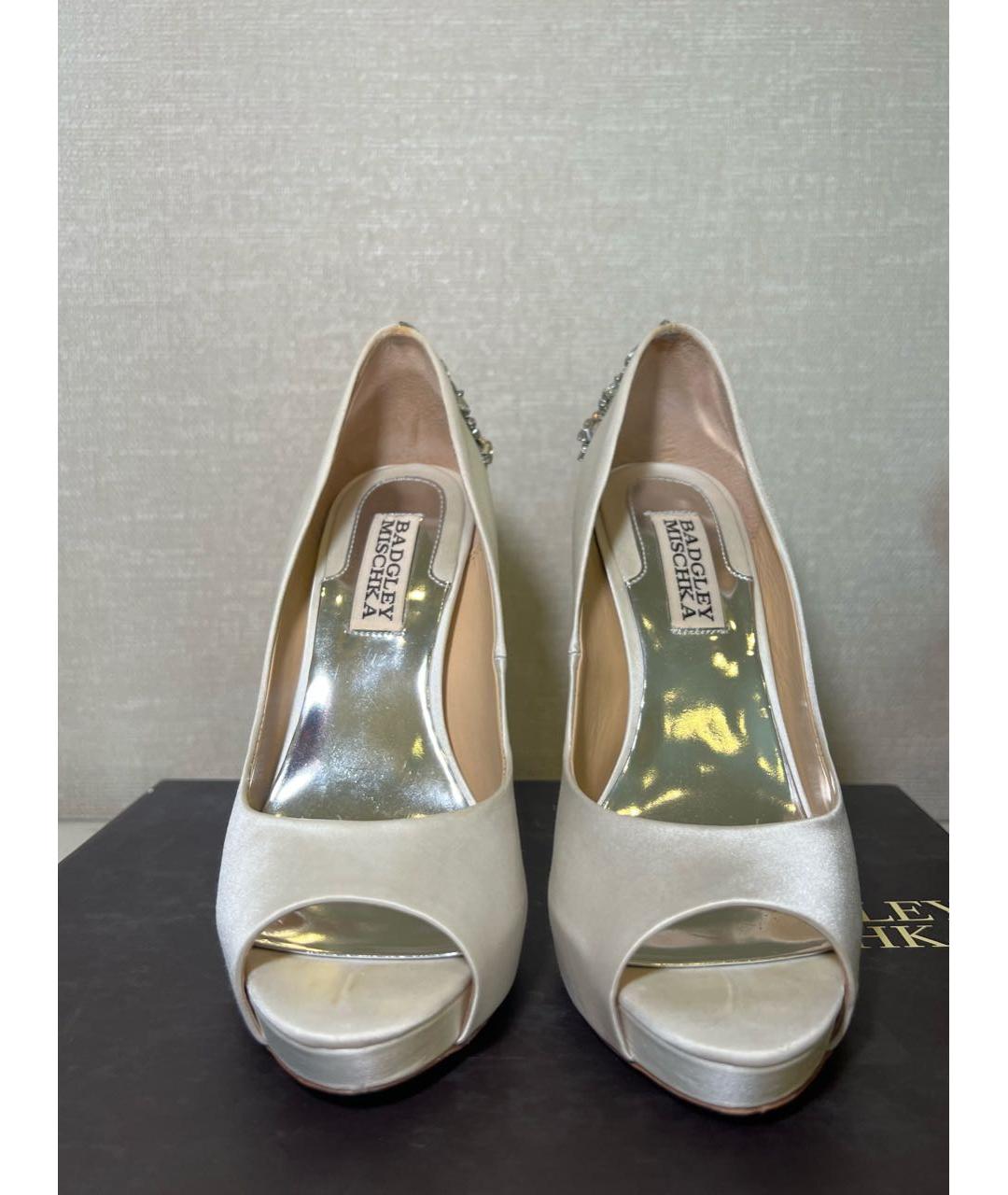 BADGLEY MISCHKA Белые туфли, фото 2