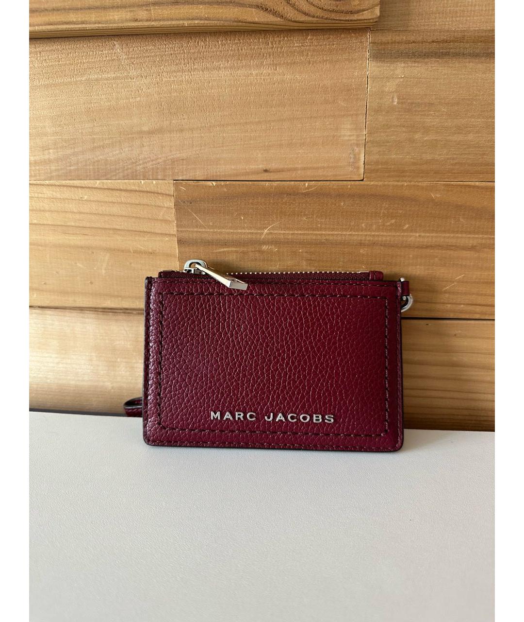 MARC JACOBS Бордовый кожаный кардхолдер, фото 9