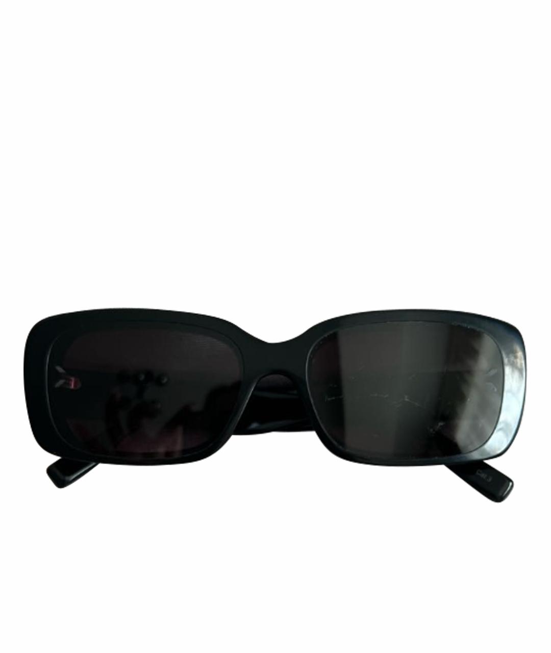 MCQ ALEXANDER MCQUEEN Черные пластиковые солнцезащитные очки, фото 1
